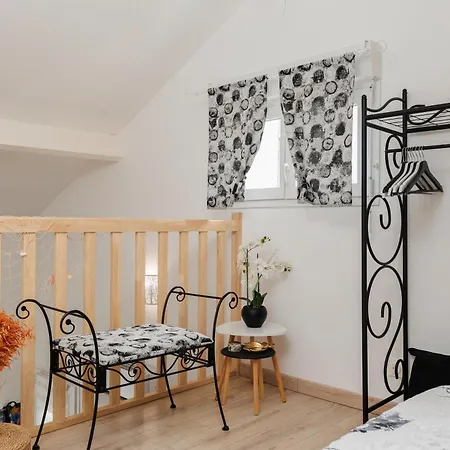Le Petit - Pessac, Bordeaux Prázdninový dům