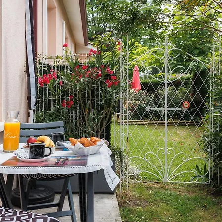 Le Petit - Pessac, Bordeaux 펜션 페삭